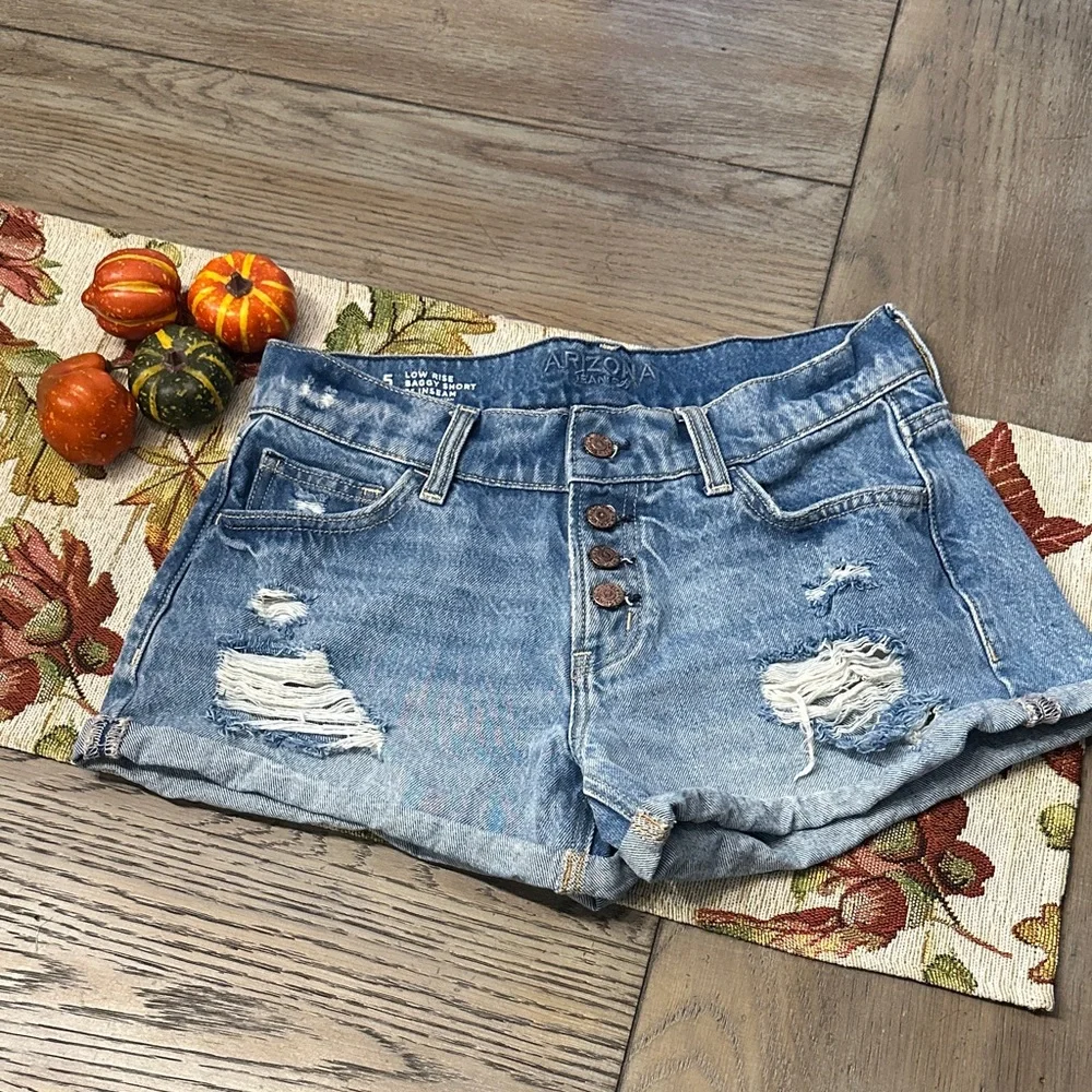 Arizona Jean Co Distressed Low Rise Baggy Denim Shorts Size 5 Button Fly